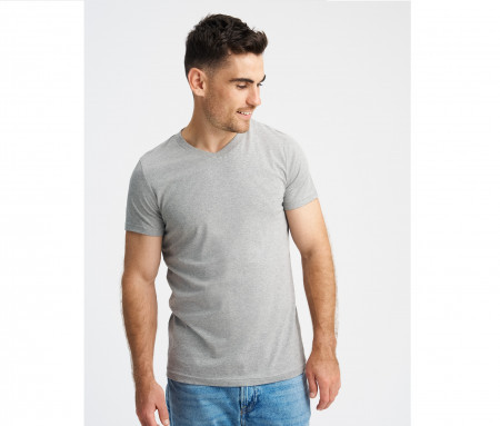 MENS V-NECK T-SHIRT